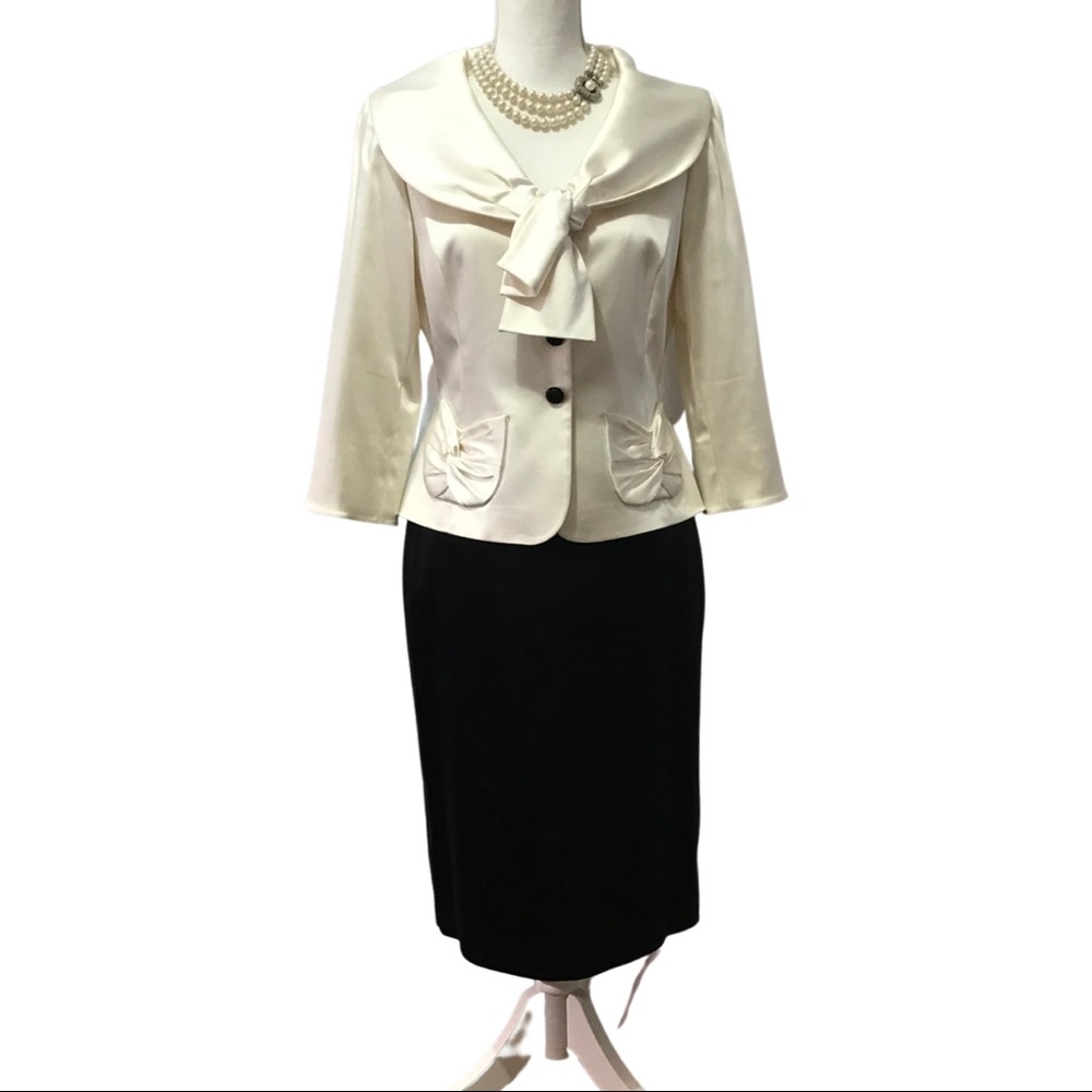 Vintage Tahari Black Tie Suit